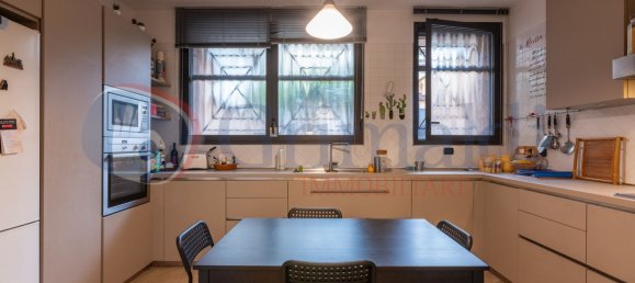 Apartamento de 4 divisões em Milan, Italy N.º 336907 4