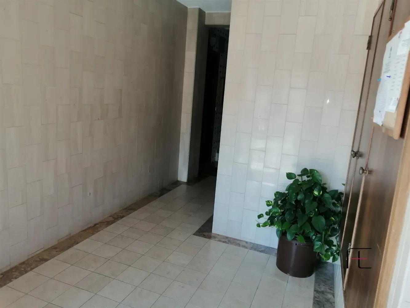 2 bedrooms Apartment in Avintes, Portugal No. 217829