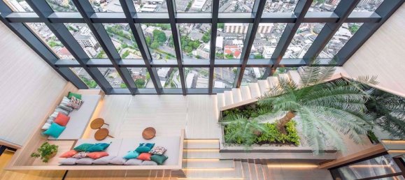 Condominio de 2 dormitorios en OKA HAUS SUKHUMVIT 36 Bangkok, Thailand No. 30863 7