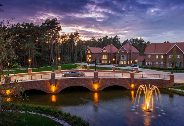 Casa de 3 dormitorios en Fleet, United Kingdom No. 3460