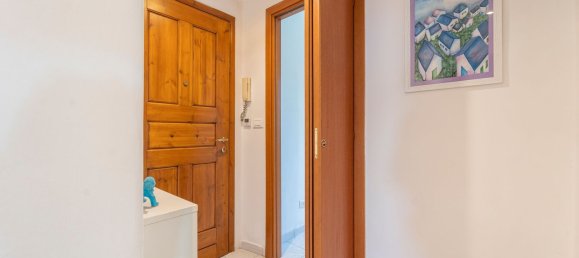 Квартира с 3 комнатами в Чампино, Италия № 21451 13