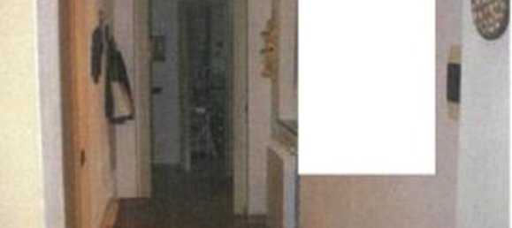 3-salle Appartement à Busto Arsizio, Italy No. 186237 9