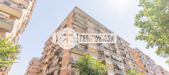 Квартира с 3 спальнями в Рим, Италия № 348266 20