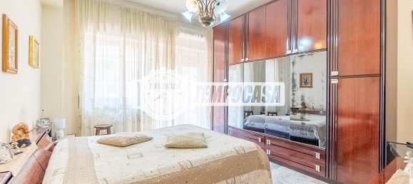 Квартира с 3 спальнями в Рим, Италия № 348266 7