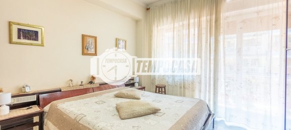 Квартира с 3 спальнями в Рим, Италия № 348266 8