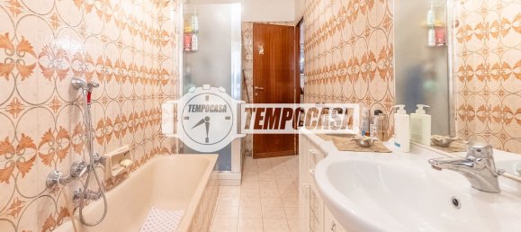 Квартира с 3 спальнями в Рим, Италия № 348266 16