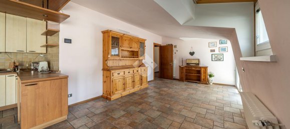 3 rooms Apartment in Trento, Italy No. 234251 5