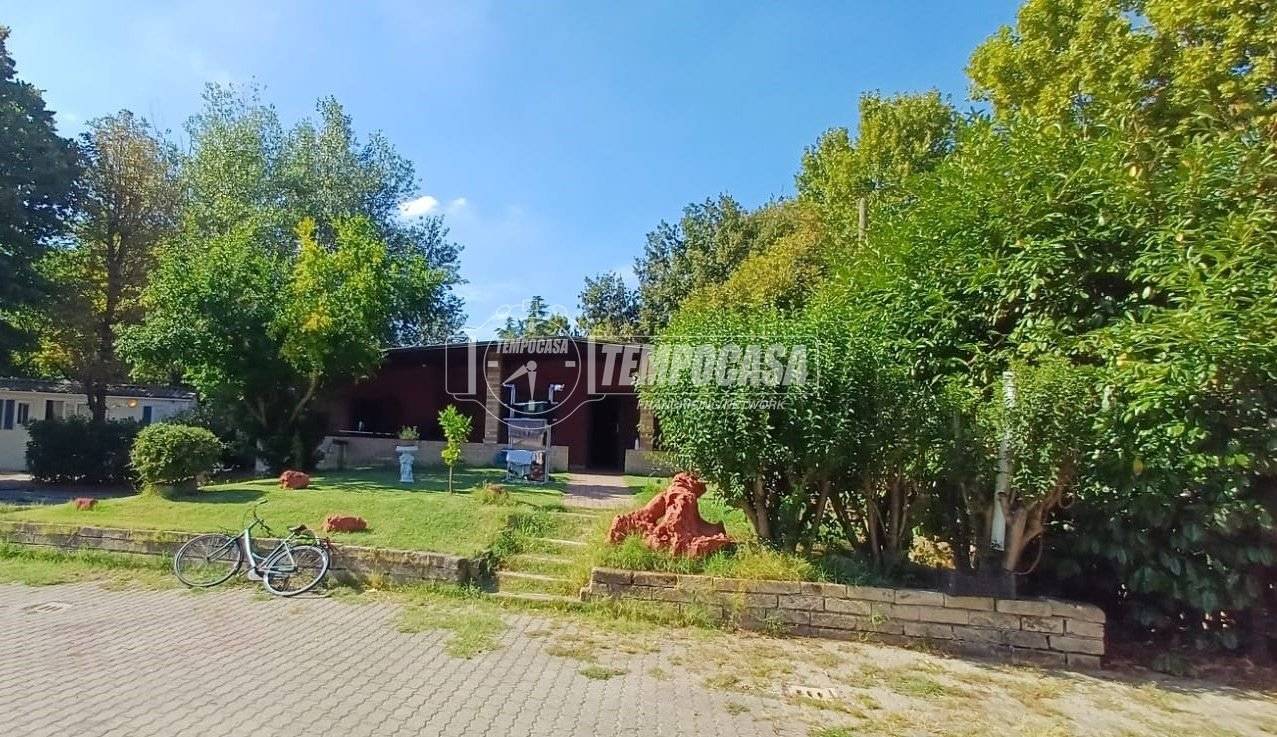 3 bedrooms Villa in Bologna, Italy No. 357732