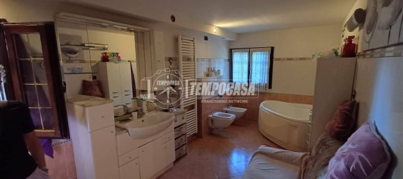3 bedrooms Villa in Bologna, Italy No. 357732 11