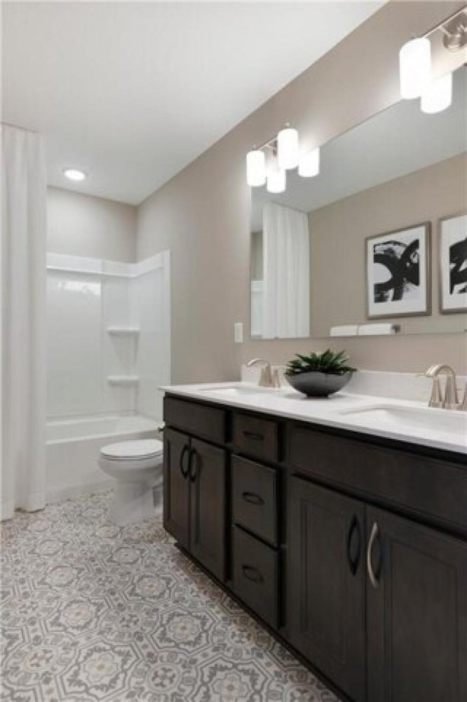 Casa de 3 dormitorios en Saint Paul, USA No. 383196