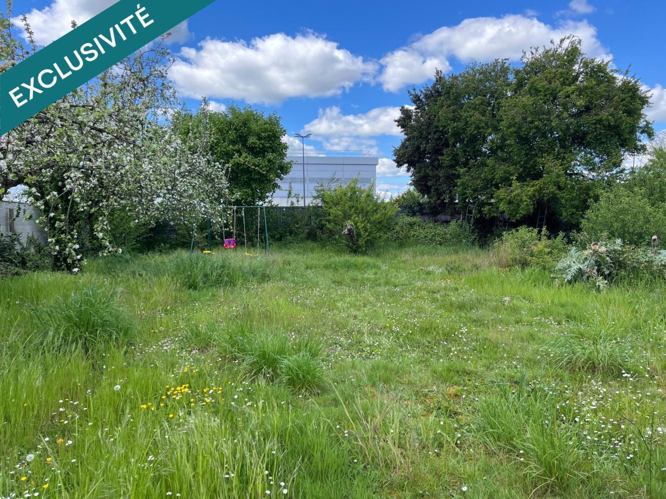  Land in Joue-les-Tours, France No. 63874