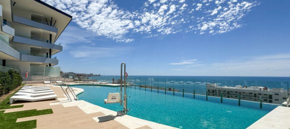 2 bedrooms Apartment in Fuengirola, Spain No. 151301 2