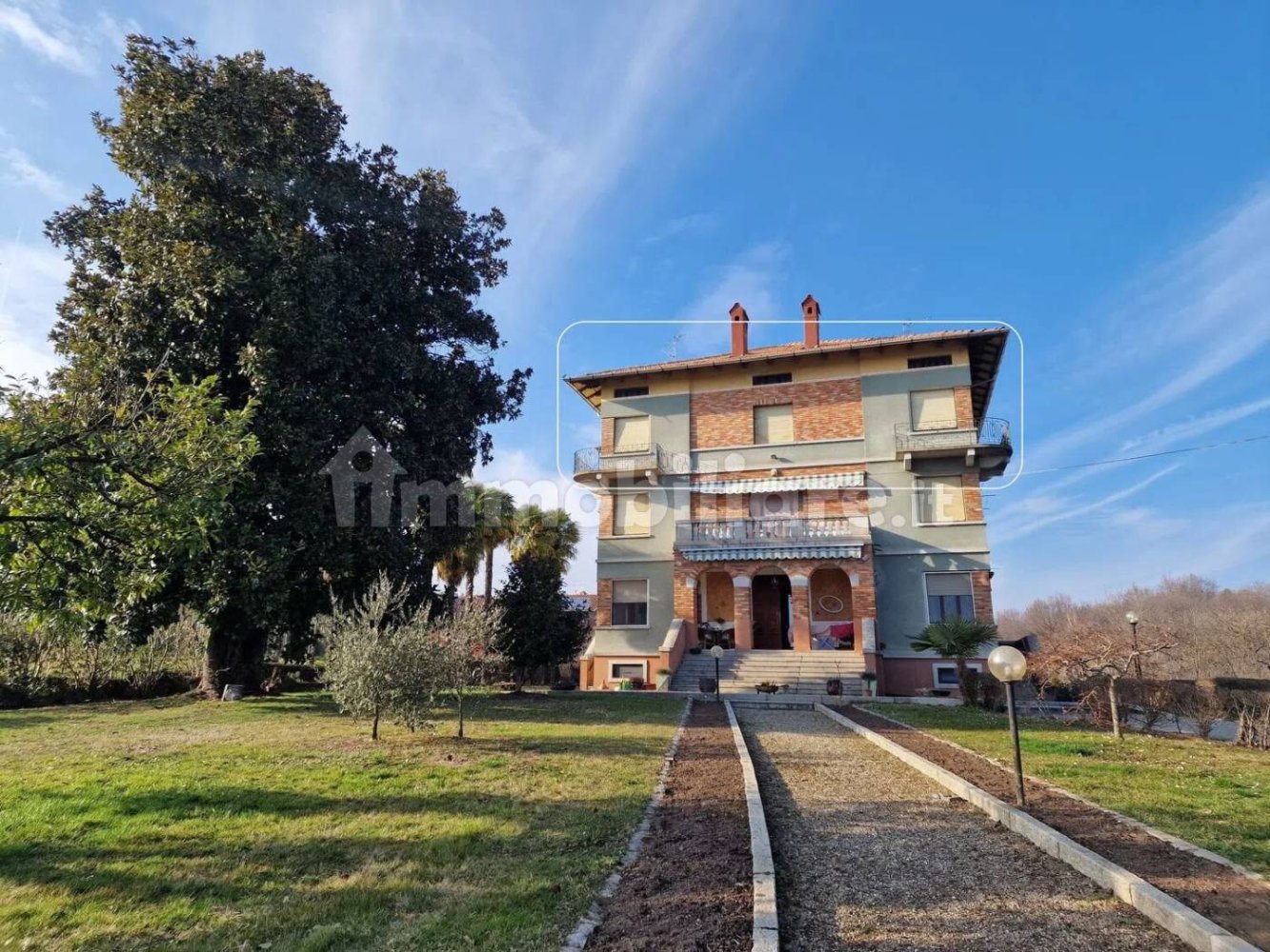 4 bedrooms Apartment in Cavallirio, Italy No. 332904