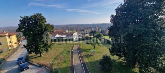 4 bedrooms Apartment in Cavallirio, Italy No. 332904 3