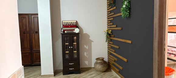 4 Schlafzimmer Wohnung in Maddaloni, Italy, Nr. 347303 5