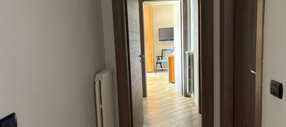 4 Schlafzimmer Wohnung in Maddaloni, Italy, Nr. 347303 21