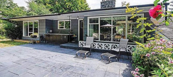 3 bedrooms House in British Columbia, Canada No. 1166 3