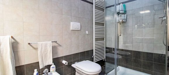 6 rooms Duplex in Bologna, Italy No. 131460 16