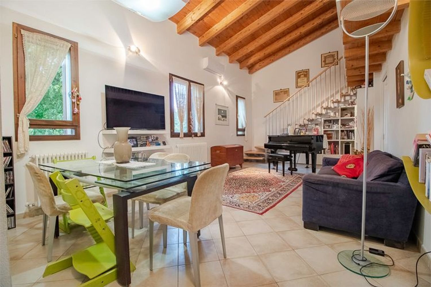 6 rooms Duplex in Bologna, Italy No. 131460