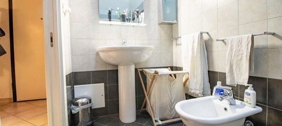 6 rooms Duplex in Bologna, Italy No. 131460 18