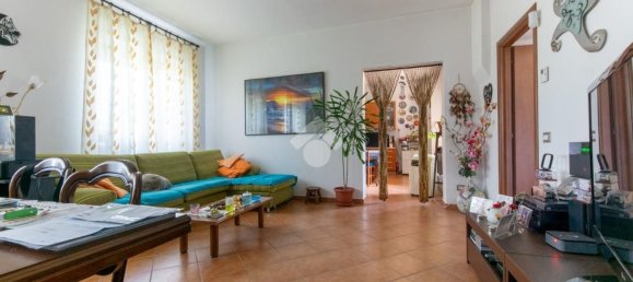 Casa de 9 habitaciónes en Casale Monferrato, Italy No. 212311 12