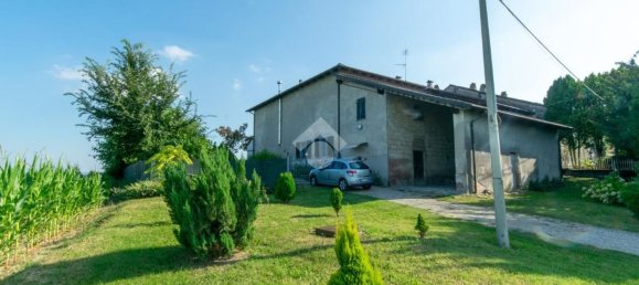 Casa de 9 habitaciónes en Casale Monferrato, Italy No. 212311 3