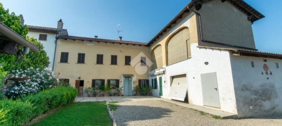 Casa de 9 habitaciónes en Casale Monferrato, Italy No. 212311 6