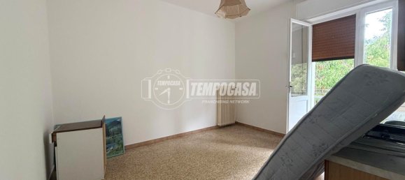 Квартира с 3 комнатами в Карпи, Италия № 258161 5