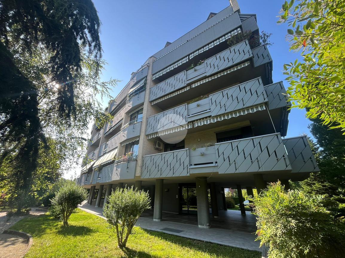Apartamento de 4 divisões em San Mauro Torinese, Italy N.º 33111