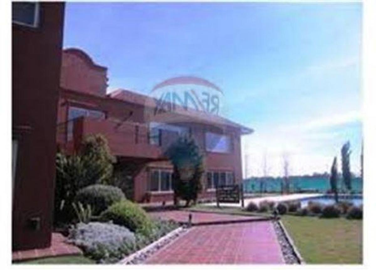  Land in Escobar, Argentina No. 47567