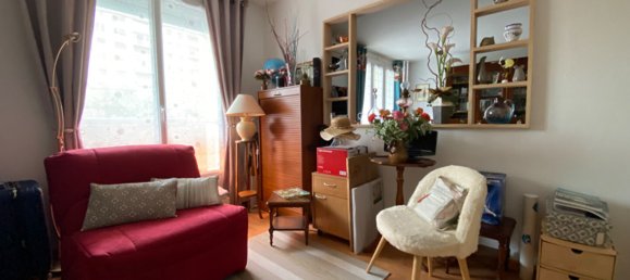 Apartamento de 2 dormitorios en Orleans, France No. 209165 5