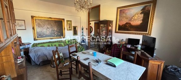 Apartamento de 3 habitaciónes en Carrara, Italy No. 14682 5