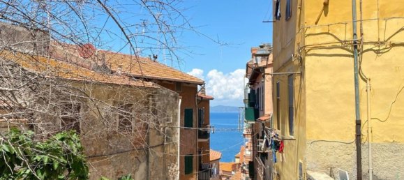 4 rooms Apartment in Monte Argentario, Italy No. 139534 3