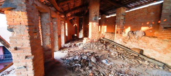 5-salle Maison à Torre Canavese, Italy No. 18071 17