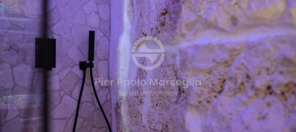 Студия в Остуни, Италия № 21505 10