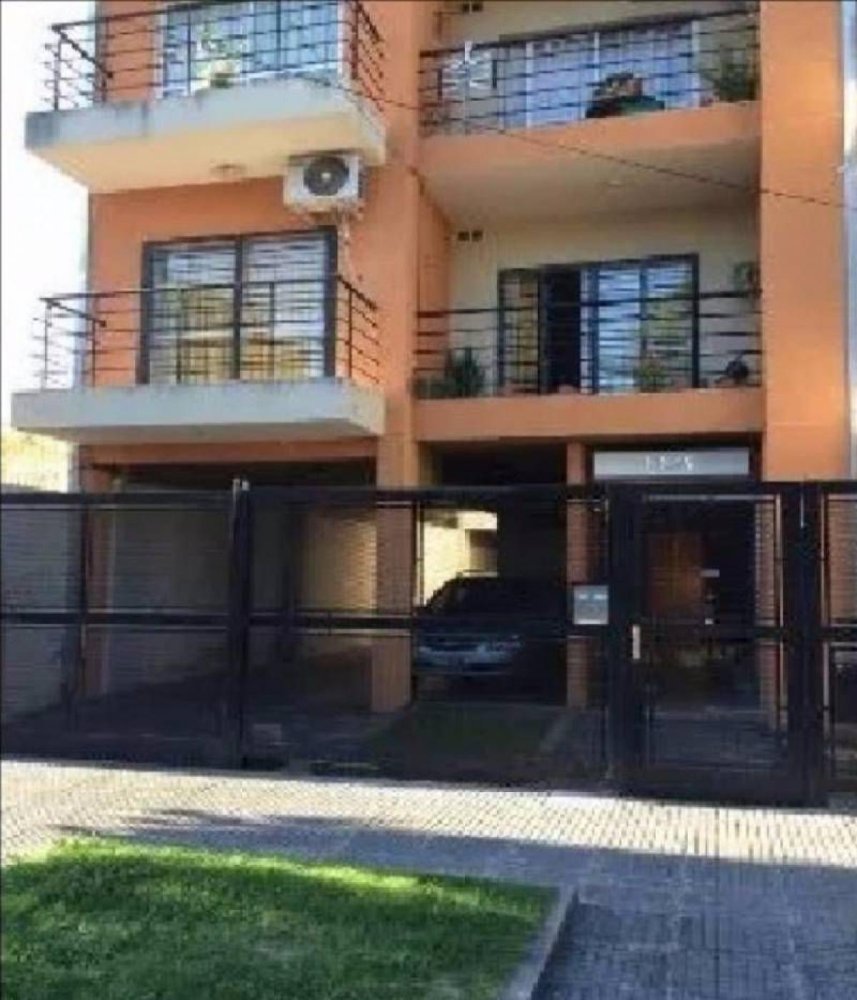 Студия в Трес де Фебреро, Аргентина № 63181