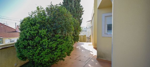 3 chambres Maison à Cascais, Portugal No. 40356 5