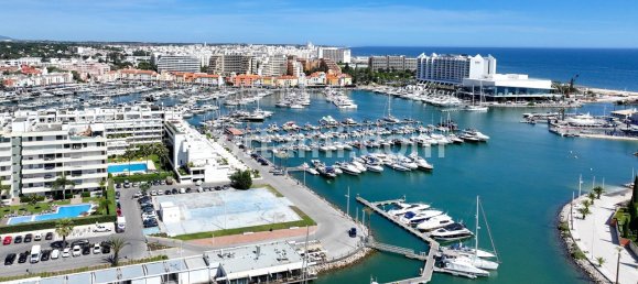 Apartamento de 3 dormitorios en Quarteira, Portugal No. 144955 30