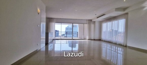 4 bedrooms Condo in Bang Lamung, Thailand No. 15523 10