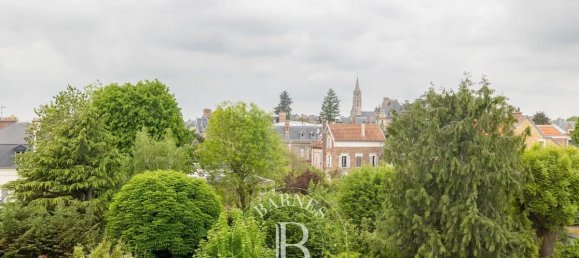 4 bedrooms Apartment in Yvelines, France No. 130686 19