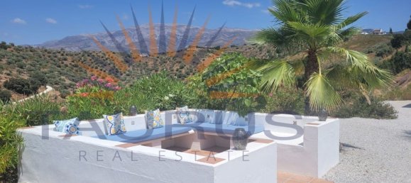 3 bedrooms House in Canillas De Albaida, Spain No. 191070 2