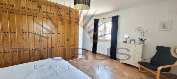 3 bedrooms House in Canillas De Albaida, Spain No. 191070 21