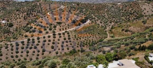 3 bedrooms House in Canillas De Albaida, Spain No. 191070 29