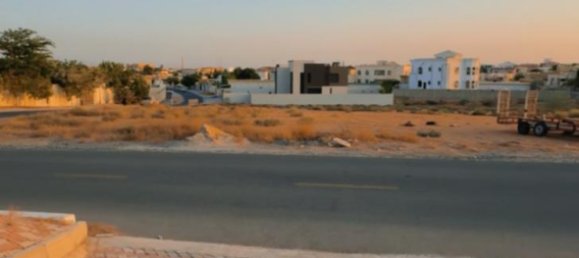 Villa de 11 dormitorios en Al Dhait, UAE No. 106982 3