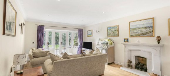 5 bedrooms House in Hadley Wood, United Kingdom No. 6574 10