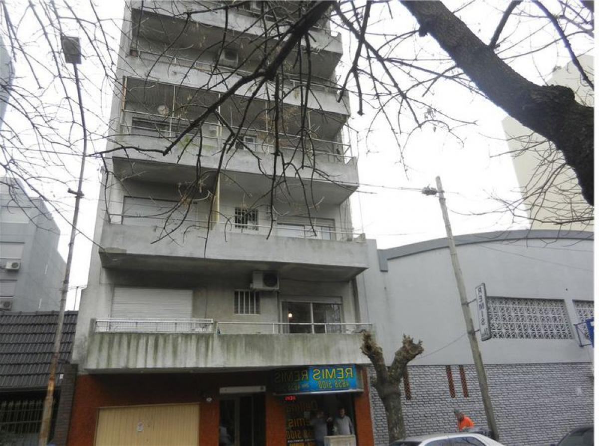 Studio in Bermudez, Argentina No. 11740