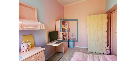 3 bedrooms Apartment in Milan, Italy No. 360746 20