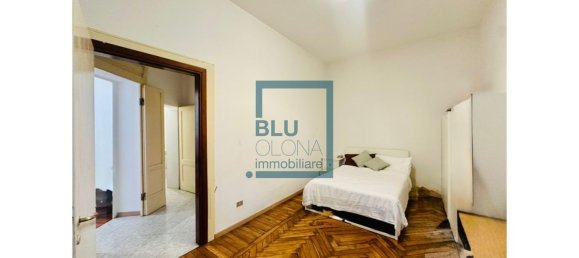 3 bedrooms Apartment in Milan, Italy No. 360746 15