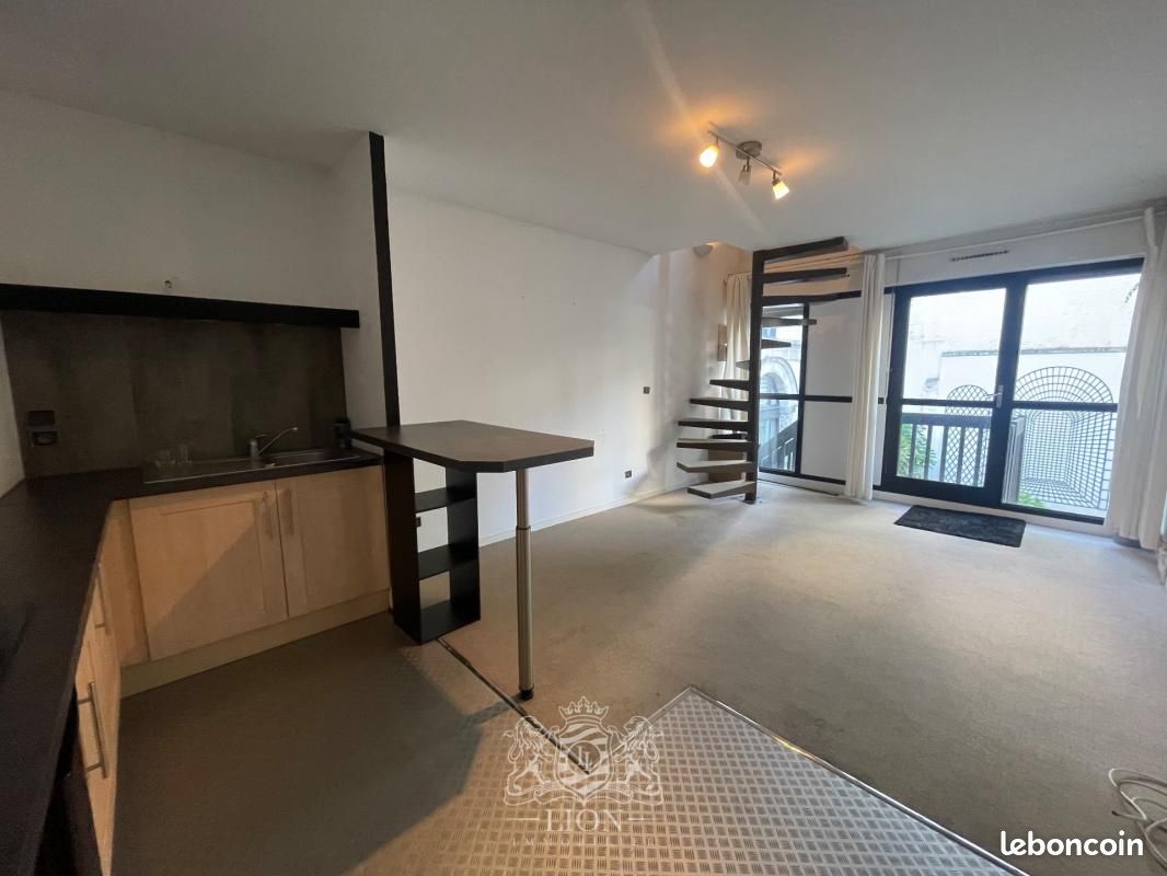 1 bedroom Duplex in Lille, France No. 362840