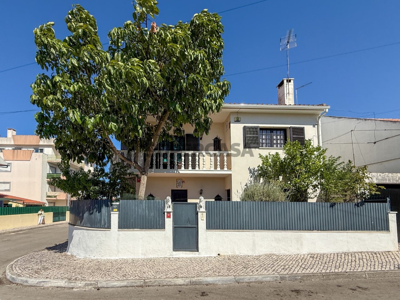 3 bedrooms House in Entroncamento, Portugal No. 295631